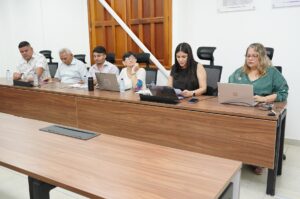 Algunos miembros Consejo Directivo de la Institución Universitaria del Caribe.