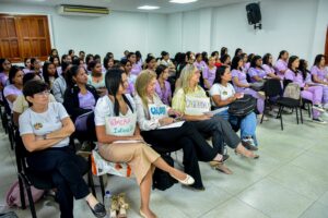 Profesores, estudiantes, investigadores y expertos comprometidos con el fortalecimiento de la educación inicial y el desarrollo integral de la niñez de la Región y el País.