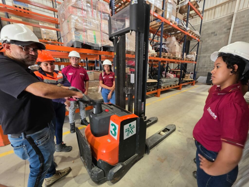 Visita académica al Nodo de Logística y Transporte del SENA en la ciudad de Barranquilla.