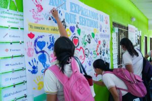 Recorrido vivencial que incluyó tres estaciones.