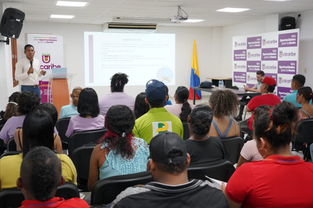 Charla formativa "Gamificación, Creatividad e Inteligencia Artificial: Estrategias para un Aprendizaje Innovador".