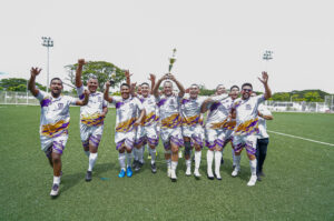 Unicaribe se llevó el trofeo conmemorativo de este Intercambio futbolístico.