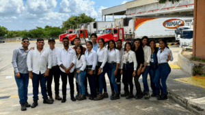 Esta movilidad académica fortalece la formación integral de los estudiantes y el vínculo directo con el sector productivo, alineándose con los objetivos del Plan de Desarrollo Institucional (PDI) de Unicaribe.