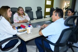 La gestión de la administración local garantiza a los estudiantes la gratuidad en la matrícula, además de la exención en los costos de inscripción y los seguros estudiantiles.