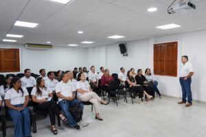 Espacios de diálogo y fortalecimiento institucional, Pérez Suescún socializó con su equipo base los planes, estrategias y metas trazadas para seguir brindando un servicio de Educación Superior excelente.