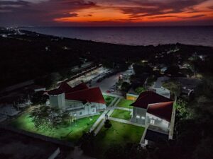 Toma aérea sede Costa Verde Unicaribe.