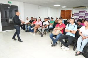 Asesor financiero, Julio Vivas.
