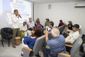 La jornada cerró con una alta expectativa para los días restantes, donde se profundizará en el legado neorrealista de Cepeda Samudio y su influencia en el cine y el periodismo.