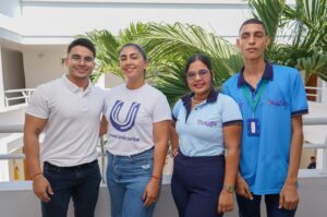 La Plancha 01 está liderada por Romario Fontanilla Ebrat, en calidad de candidato principal, acompañado por María Claudia Mejía Russo como suplente. Por su parte, la Plancha 02 postula a María Fernanda Guzmán Sánchez como candidata principal y a Diego José Mercado Palma como su correspondiente suplente.
