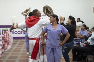 Las jornadas permitieron la ejecución de múltiples ruedas de cumbia, muestras de bullerengue, fandango y puya, integrando los semilleros institucionales con el talento local de cada municipio.