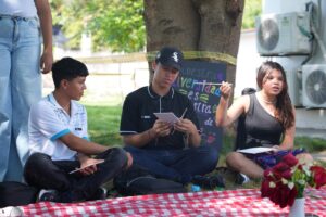 Se configuró una obra colectiva que simbolizó la riqueza de la diversidad institucional