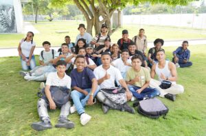 Estudiantes Unicaribe - sede Costa Verde.
