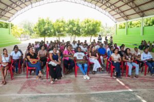 facilitamos una transición exitosa para nuestros estudiantes nuevos, quienes reciben el acompañamiento necesario para iniciar su vida universitaria con confianza y sentido de pertenencia.