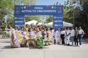 Con esta presencia en la Plaza del Centenario, la institución articula sus procesos de extensión con los espacios de desarrollo económico promovidos por el sector gremial en la Región.