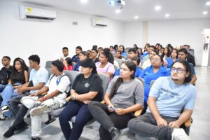 Esta conferencia forma parte del plan de estructuración del Semillero de Voluntarios de la institución, una iniciativa que busca integrar a estudiantes, profesores y administrativos en proyectos de apoyo social.