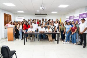 Unicaribe consolida espacios de transferencia de conocimiento que potencian la alianza Universidad–Empresa y contribuyen a la modernización del tejido empresarial en el Caribe colombiano.